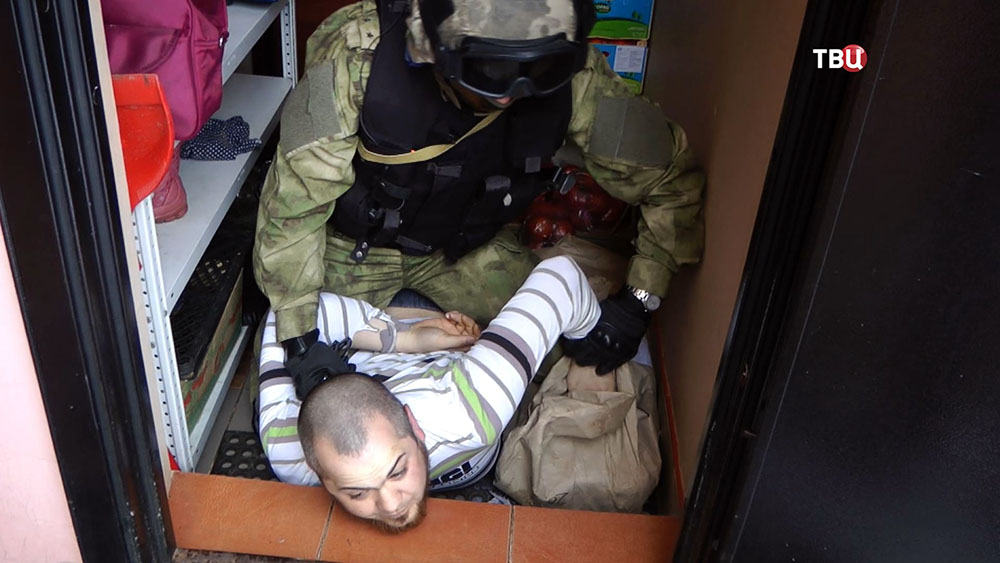 Спецоперация ФСБ по задержанию членов террористической организации