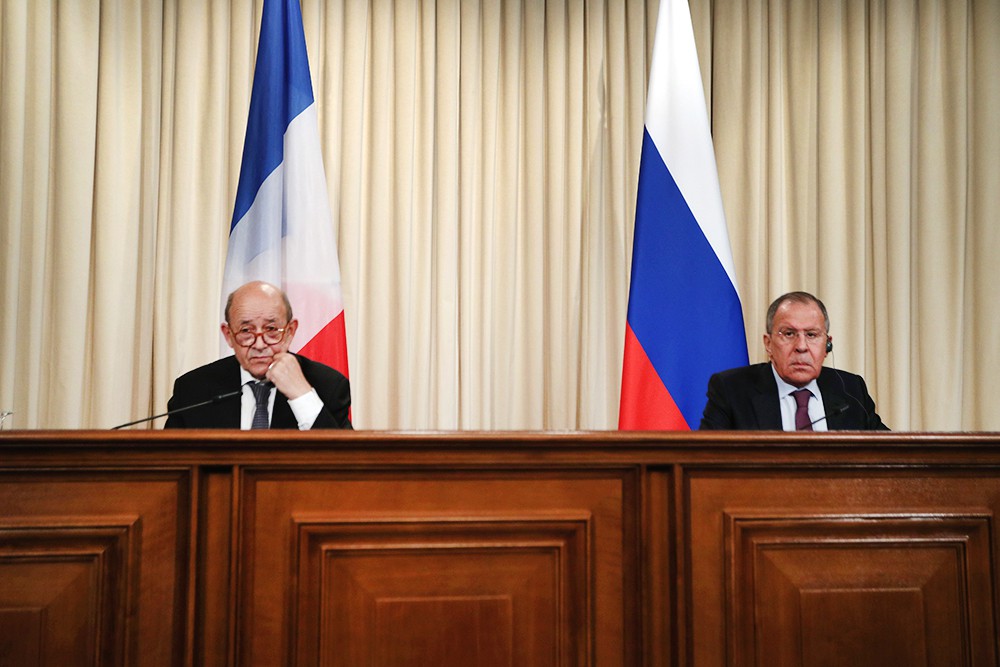 Глава МИД России Сергей Лавров и министр иностранных дел Франции Жан-Ив Ле Дриан