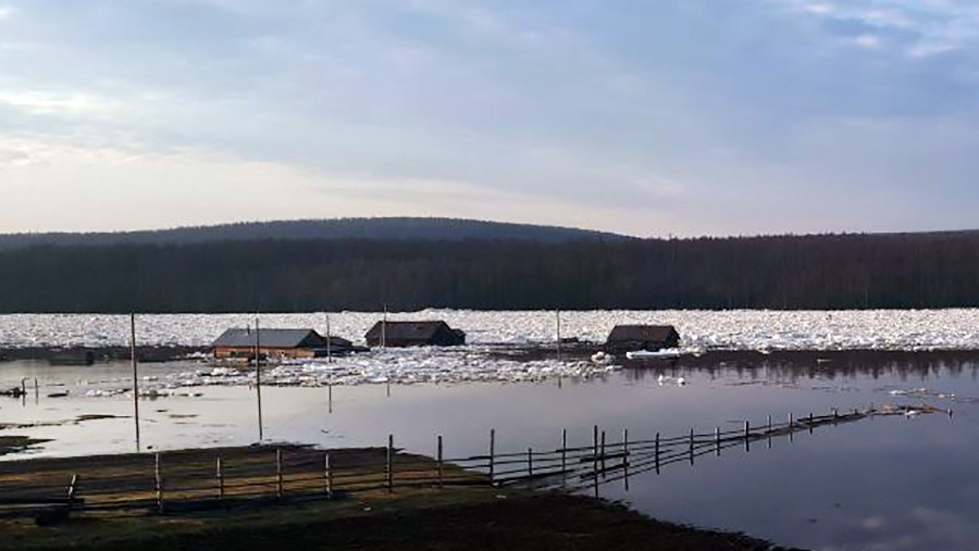 Последствия весенних паводков в Якутии