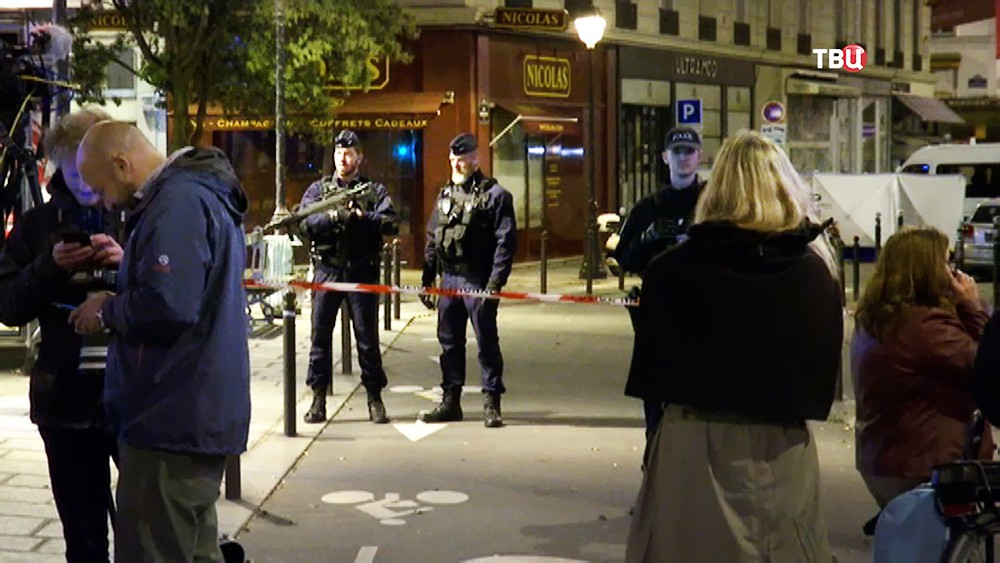 Полиция Франции на месте происшествия