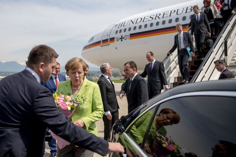 Ангела Меркель в аэропорту Сочи