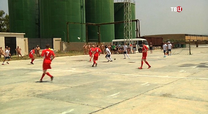 Звезды российского футбола на территории военно-морской базы в Тартусе в Сирии
