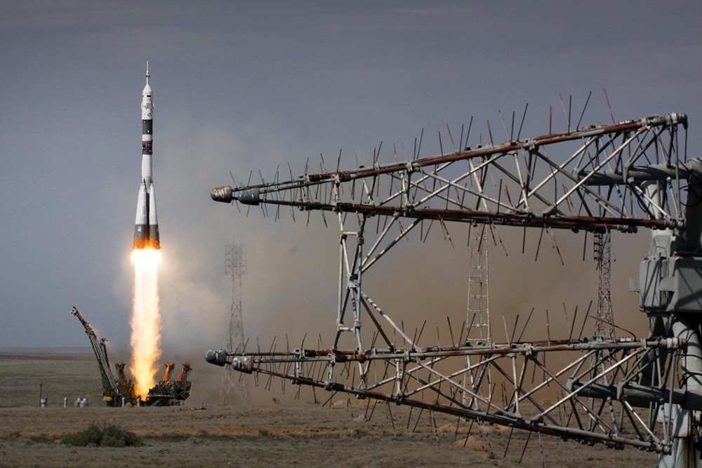 Старт ракеты-носителя "Союз-ФГ"