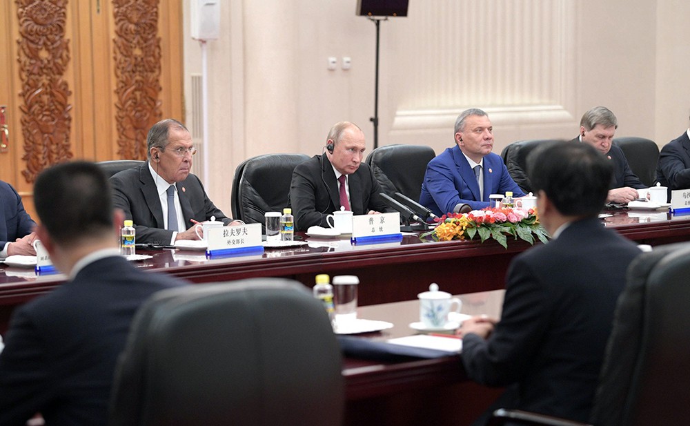 Президент Владимир Путин на российско-китайских переговорах