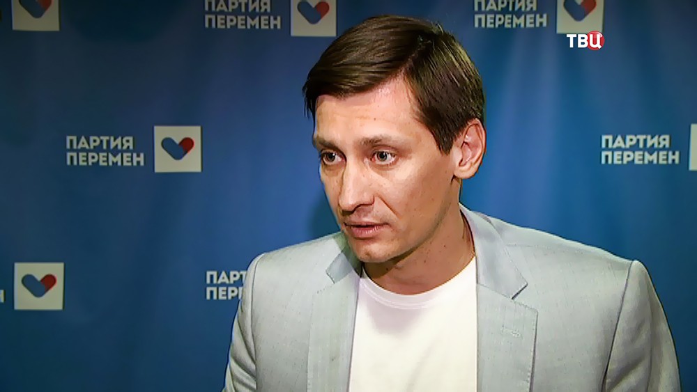 Кандидат на пост мэра от партии "Гражданская инициатива" Дмитрий Гудков