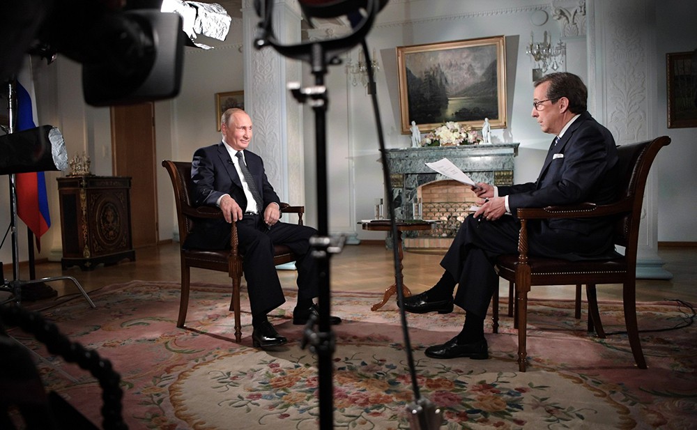 Владимир Путин даёт интервью американскому телеканалу Fox News