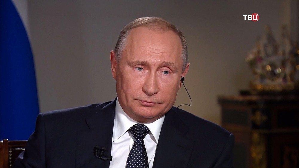 Владимир Путин даёт интервью