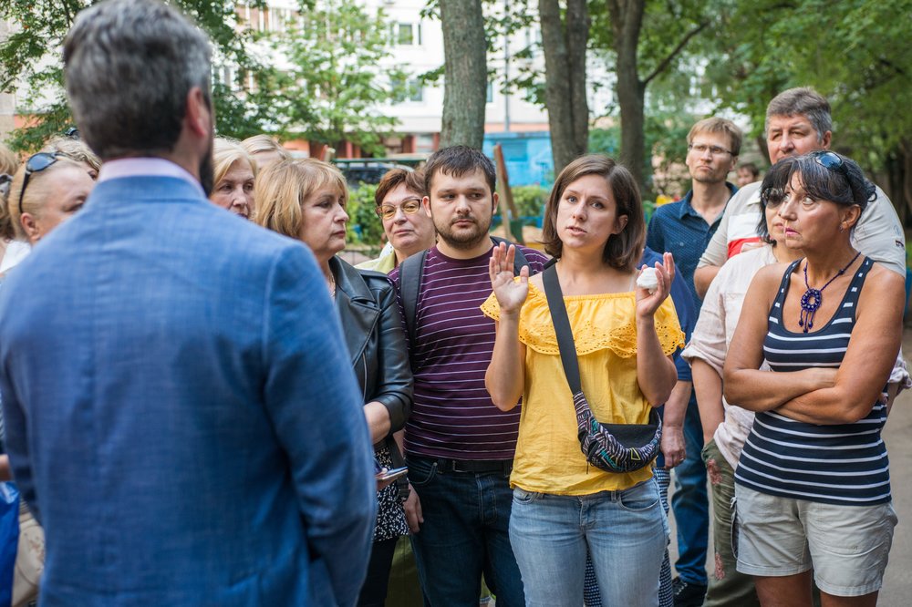 Встреча кандидата в мэры Москвы Ильи Свиридова с жителями столичного района Зюзино
