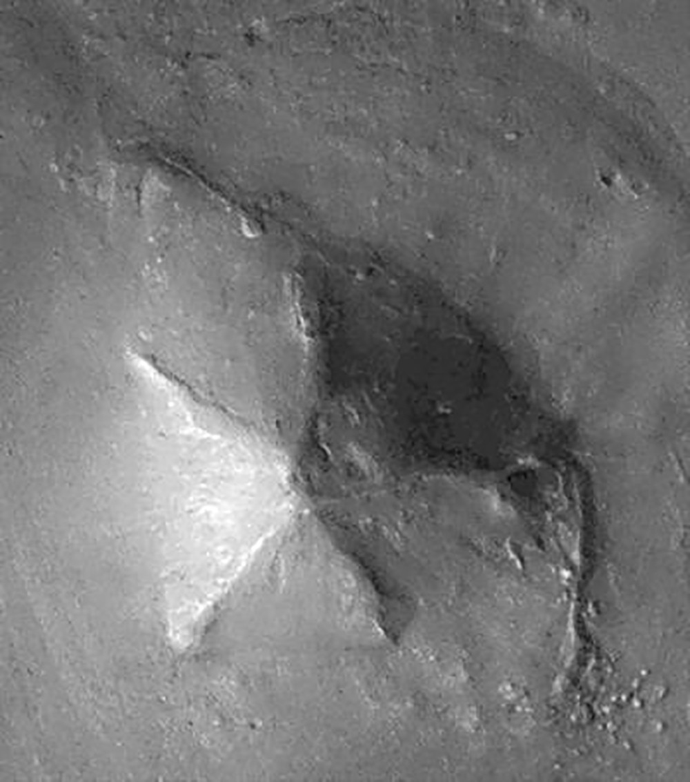 Марс. Пирамида. Регион Кидония