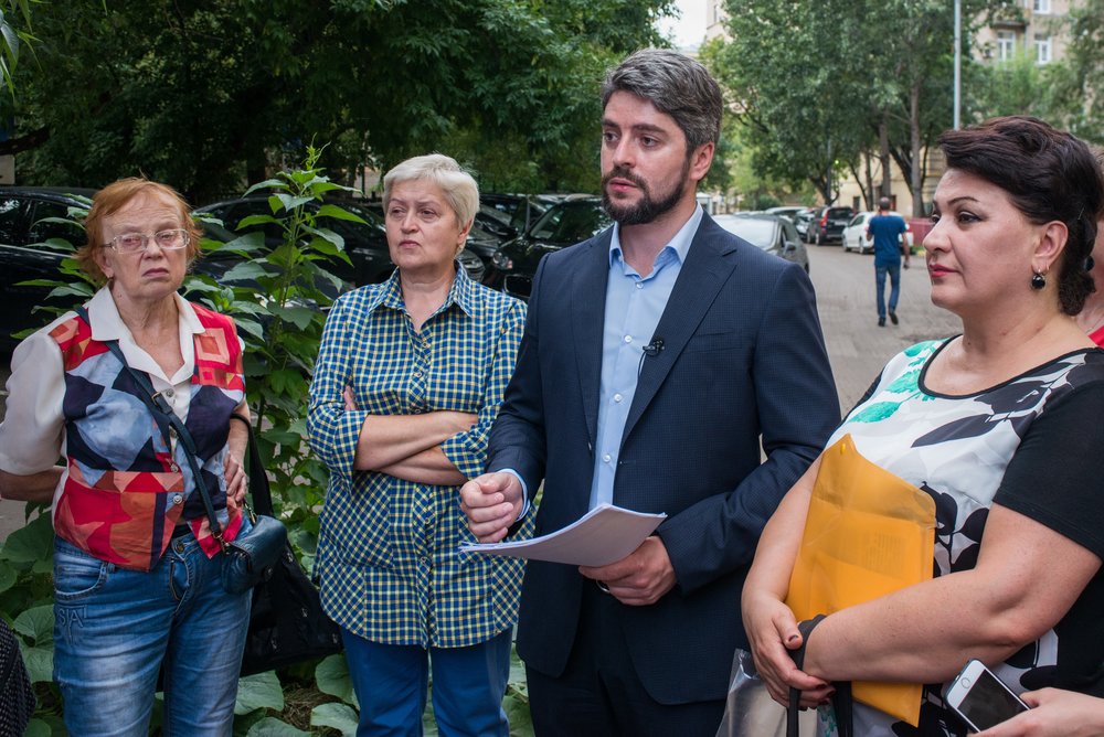 Встреча кандидата в мэры Москвы Ильи Свиридова с жителями района Дорогомилово