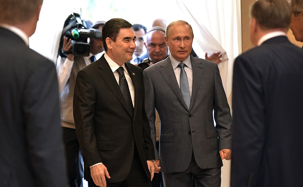 Президент России Владимир Путин и президент Туркменистана Гурбангулы Бердымухамедов 