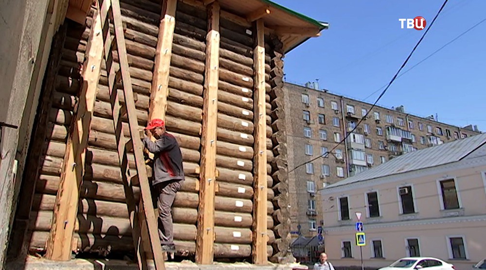 Реставрация деревянного дома с в Елоховском переулке