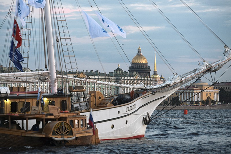 Корабли участники "Балтийской яхтенной недели"