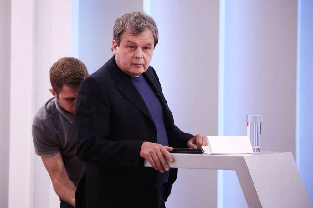 Кандидат от партии "Союз горожан" Михаил Балакин перед началом предвыборных теледебатов