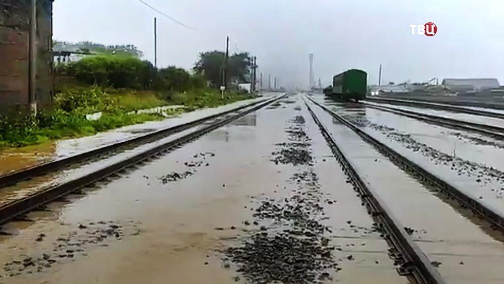 Затопленная железная дорога