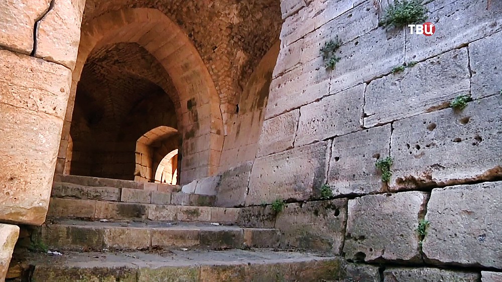 Старинный замок в Сирии