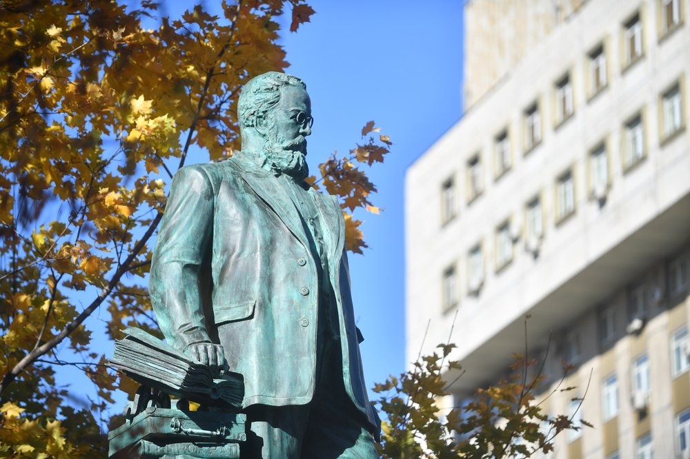 В Москве открыли памятник выдающемуся хирургу Николаю Склифосовскому