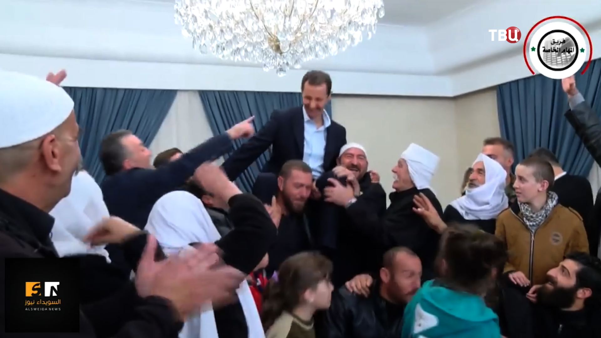 Сирийцы посадили Башара Асада на плечи