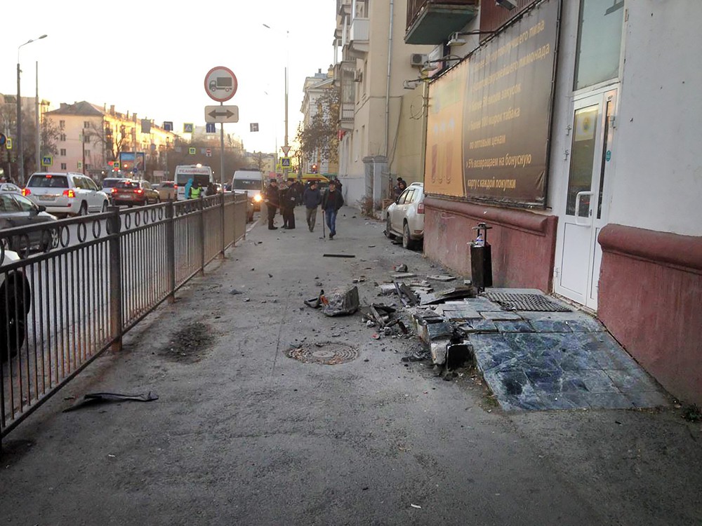 Водитель джипа в Екатеринбурге сбил пешеходов