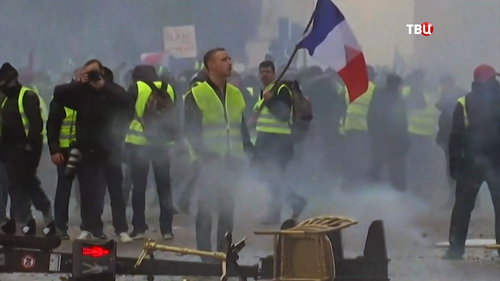Протесты во Франции 