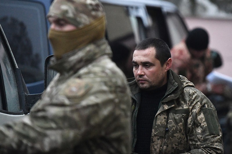 Один из задержанных моряков с кораблей ВМС Украины 
