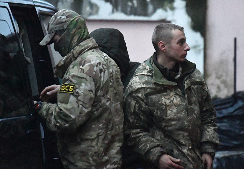 Один из задержанных моряков с кораблей ВМС Украины 