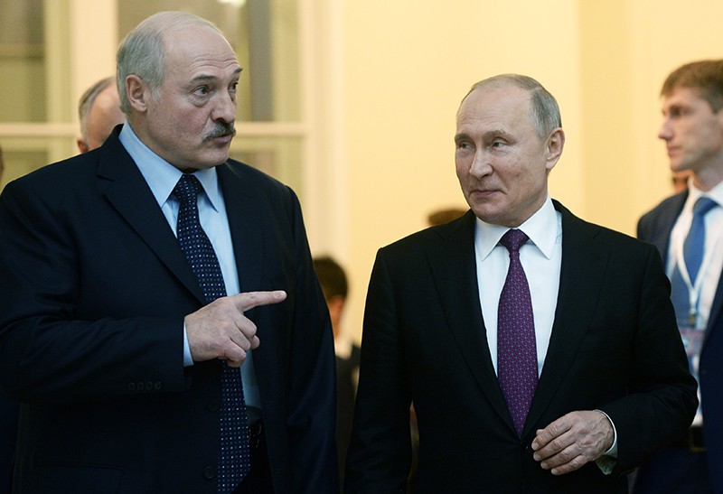 Владимир Путин и Александр Лукашенко публично поругались из-за цен на газ