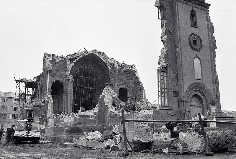 Землетрясение в Армении. 1988 год