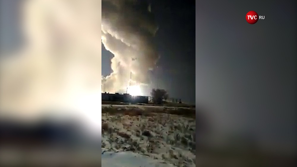 Последствия падение ракеты на военном полигоне под Астраханью