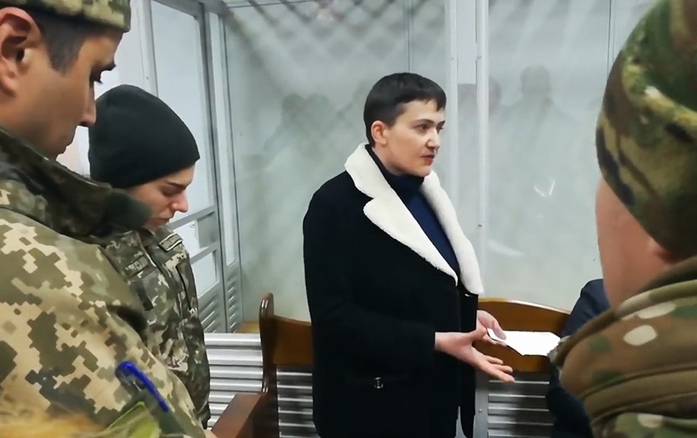 Надежда Савченко в суде 