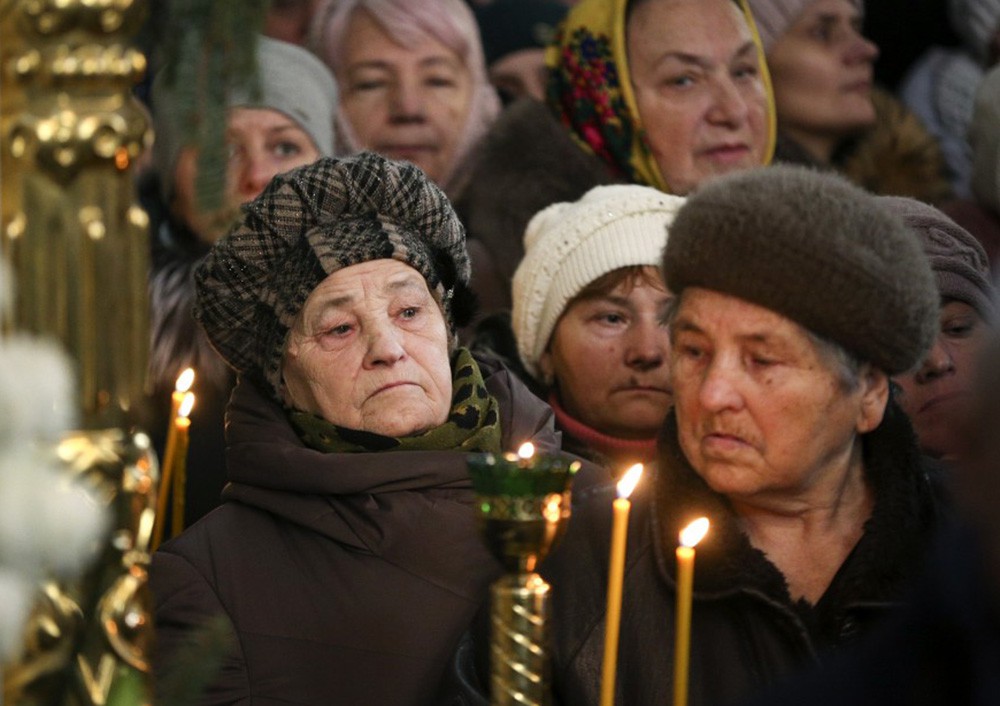 Православные верующие на Украине
