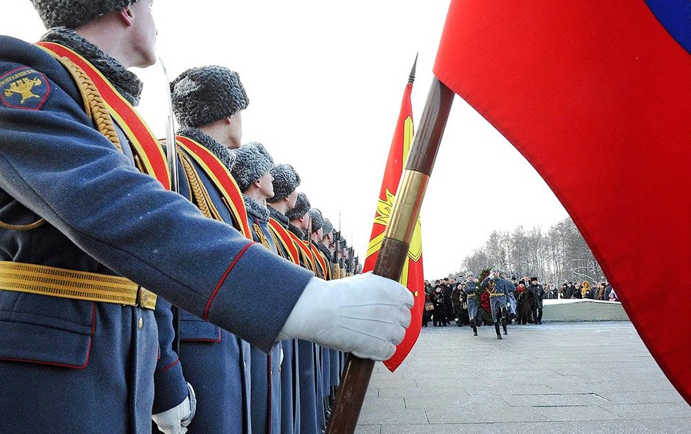 Траурные мероприятия на Пискаревском кладбище