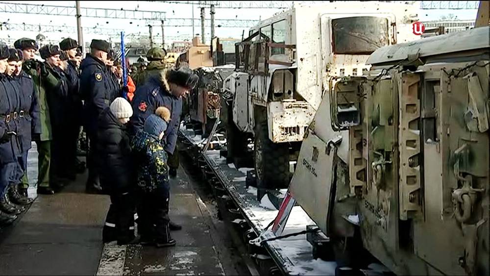 Поезд с трофейным сирийским оружием "Сирийский перелом"