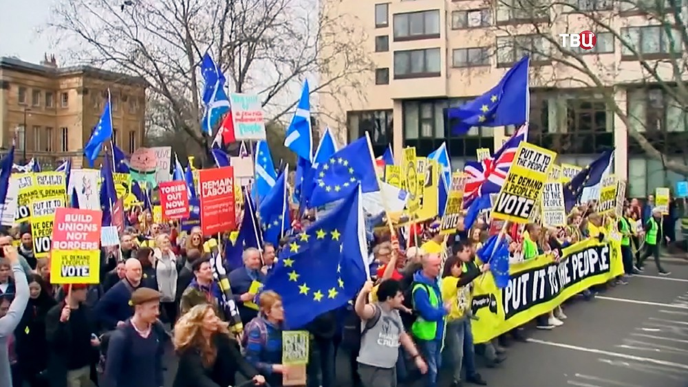 Митинг противников Brexit