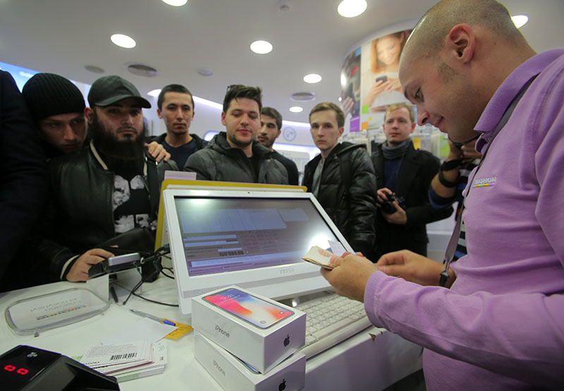 Айфоны подорожают с 1 апреля