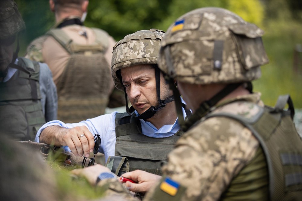 Владимир Зеленский и украинские военные