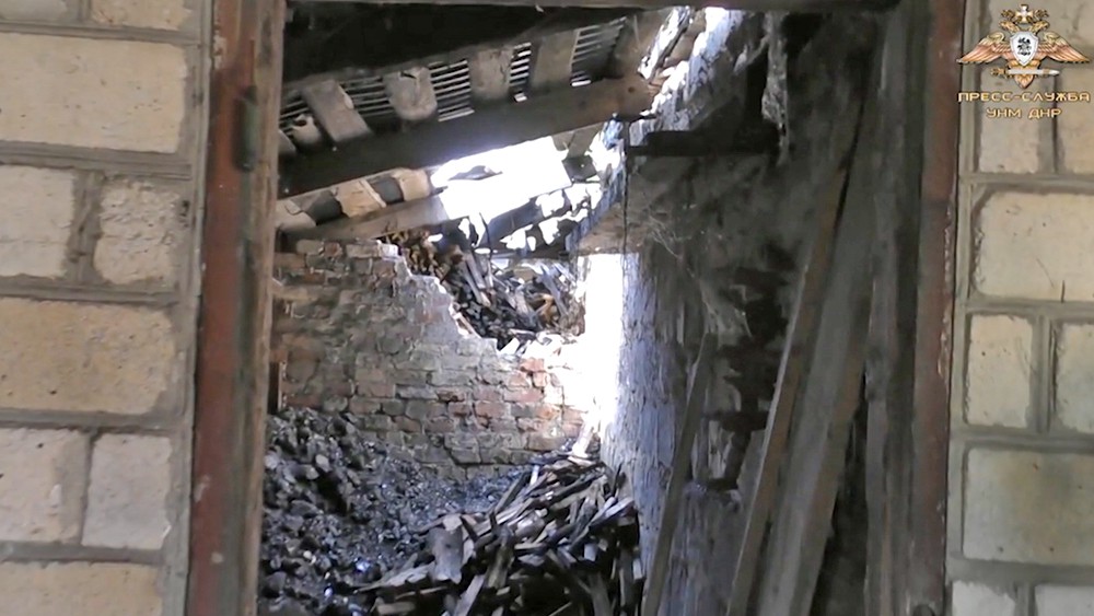 Последствия обстрела жилых районов Донбасса