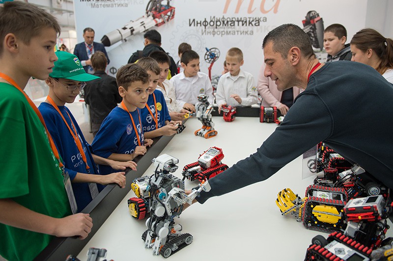 Робототехника в сфере образования. Юрист в сфере робототехники. Steam Olympiad Robotics.