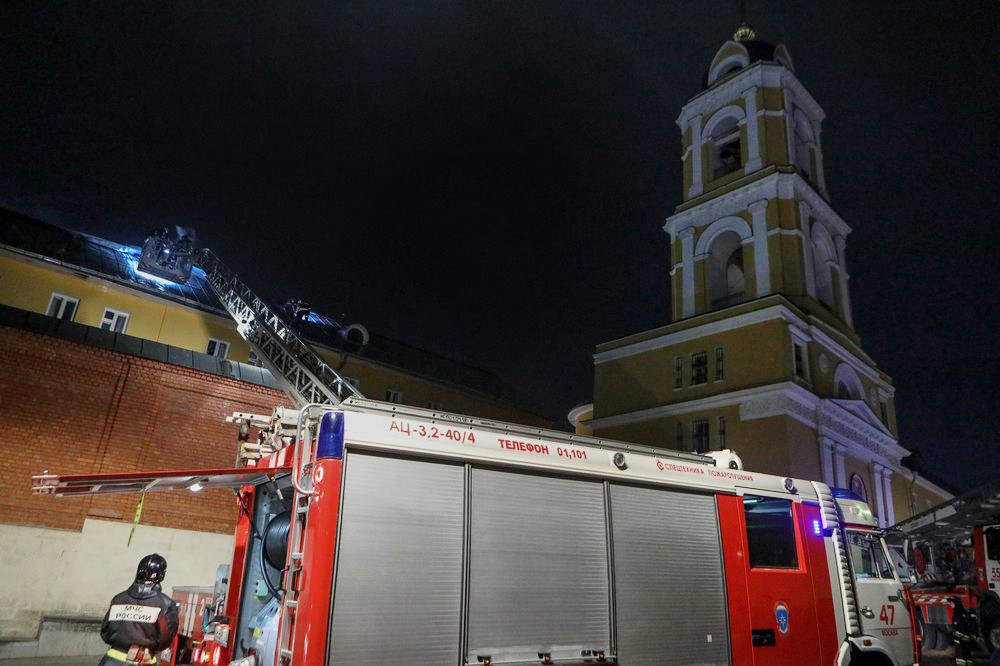 Фото пожар в москве