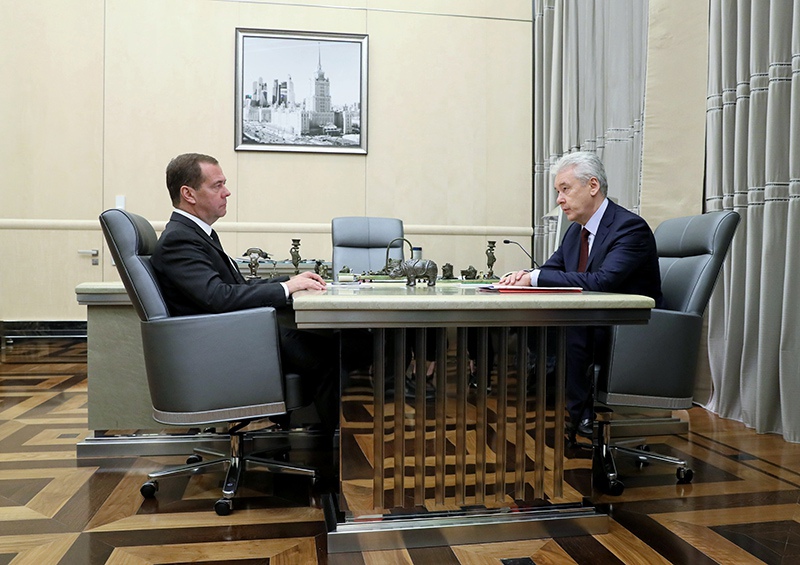Дмитрий Медведев и Сергей Собянин во время встречи