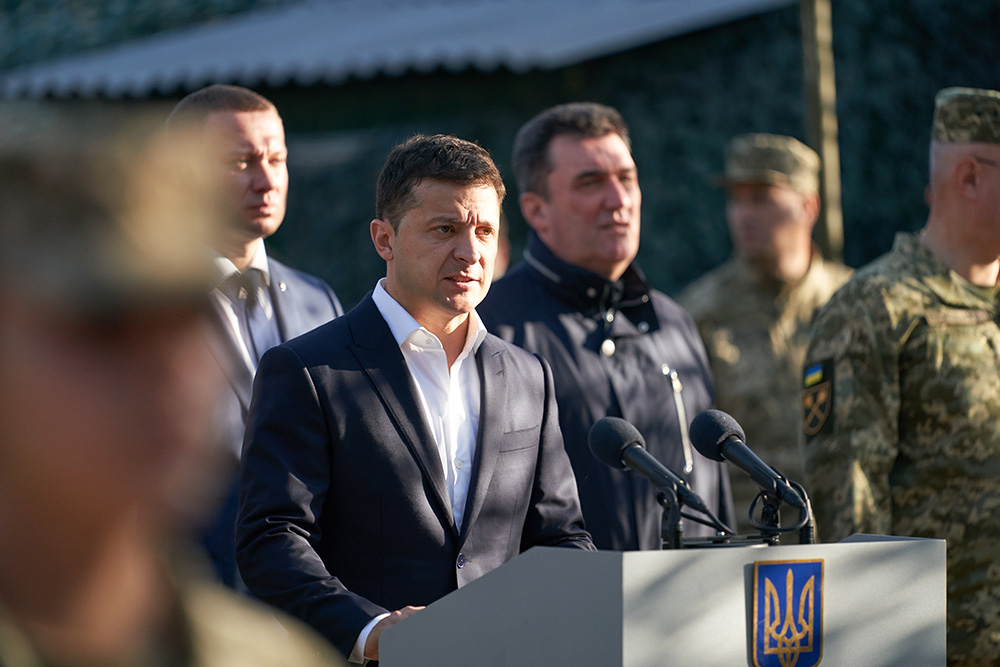 Фото зеленского в военной форме