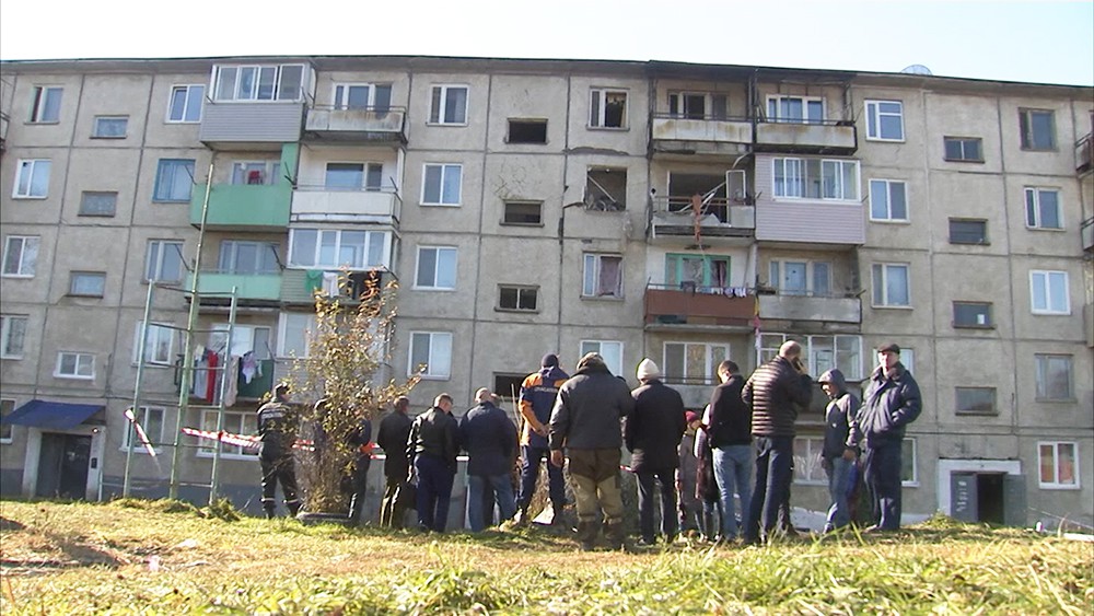 Частичное обрушение жилого дома в в поселке Новонежино, Приморский край