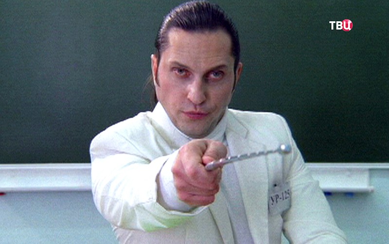 Ералаш робот-учитель выпуск 229. Ералаш робот учитель. Ералаш робот учитель. Ералаш робот учитель актеры. Актеры в ералаше серия робот учитель.