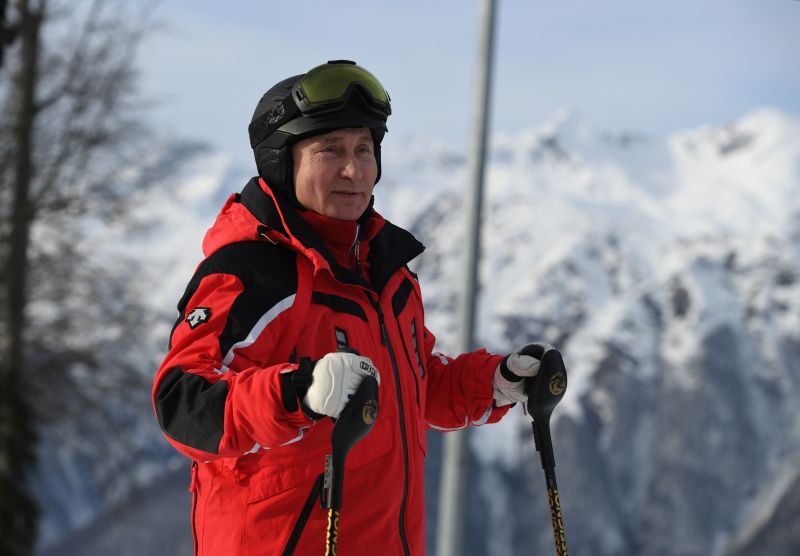 Владимир Путин на лыжах