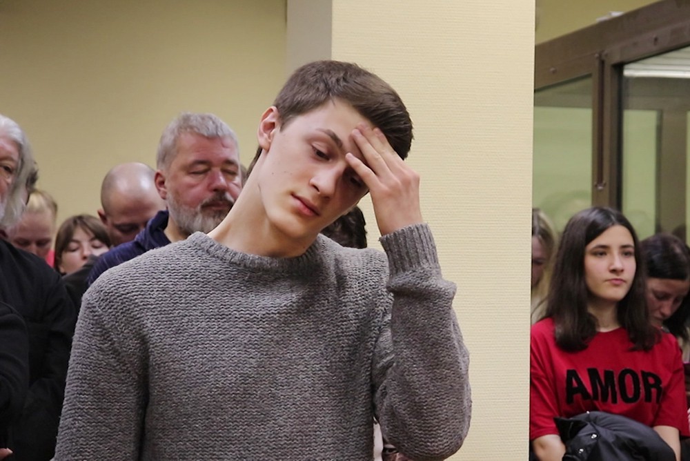 Признанный виновным в призывах к экстремизму студент ВШЭ Егор Жуков