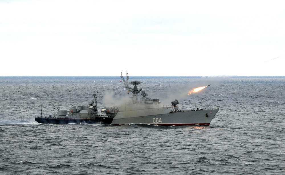 Учения кораблей ВМФ России