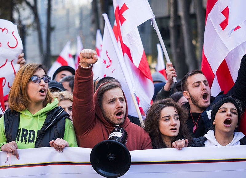 Участники акции протеста в Тбилиси