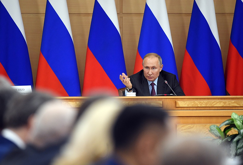 Владимир Путин проводит заседание Совета по развитию местного самоуправления