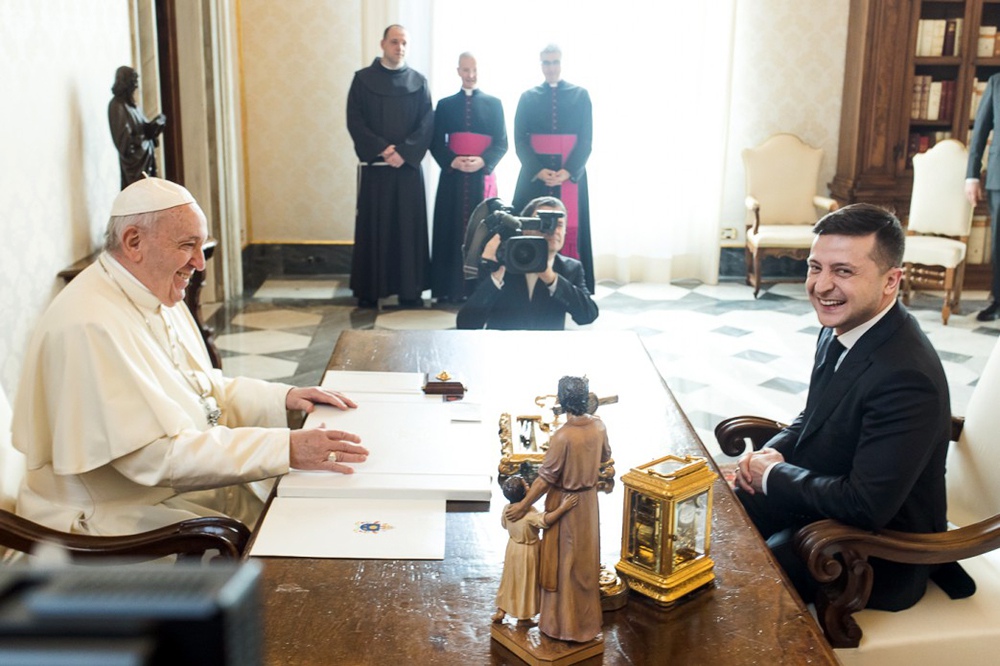Папа Римский Франциск и Владимир Зеленский