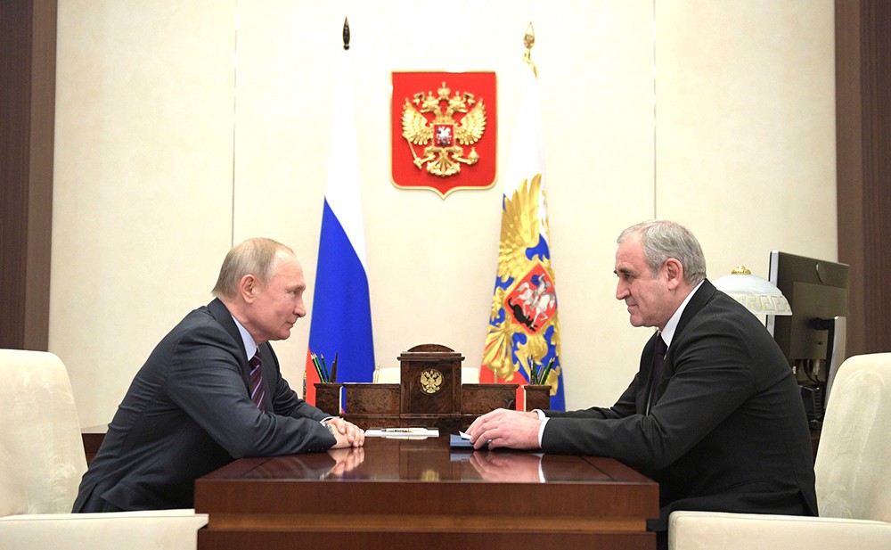 Владимир Путин и Сергей Неверов